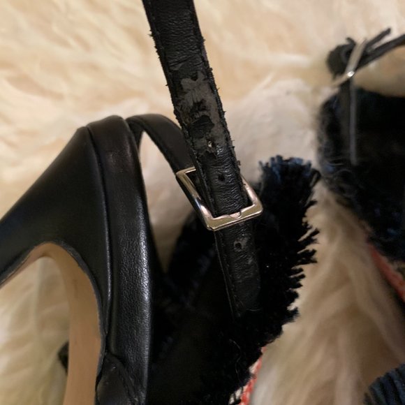 Topshop Patterned Sandal with Trimmed Edges - Picture 8 of 10